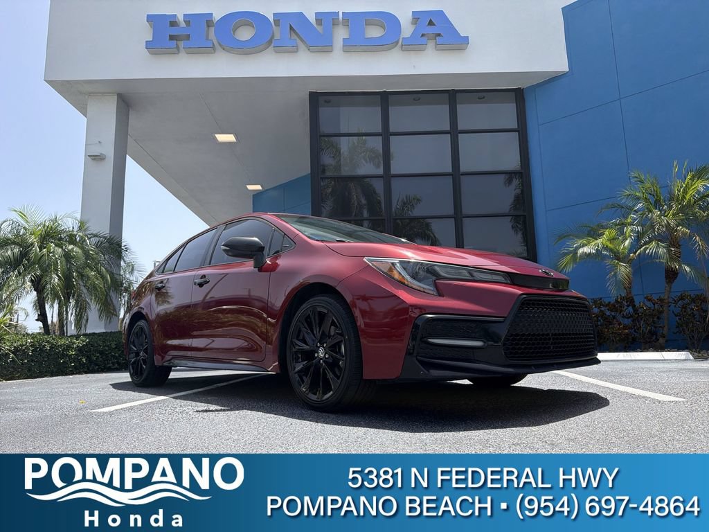 Used 2022 Toyota Corolla SE FWD image 1