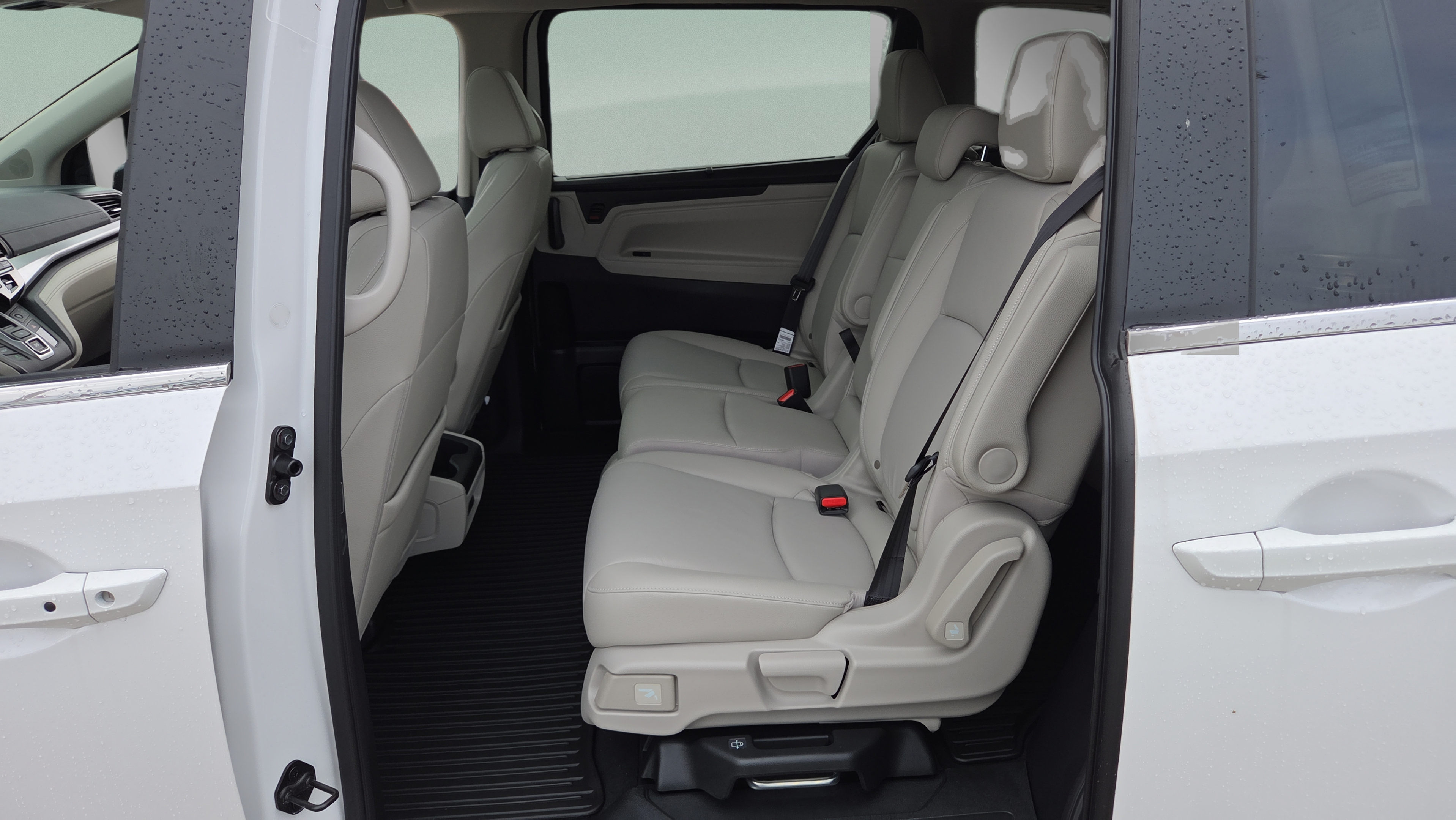 New 2026 Honda Odyssey EX-L image 11