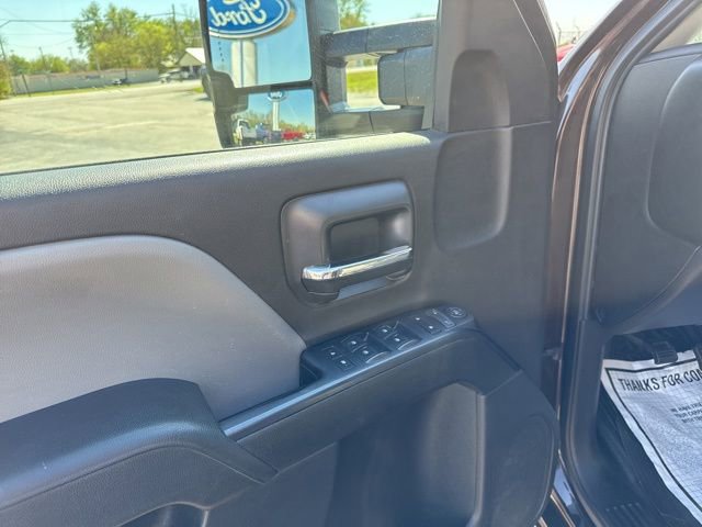 Used 2016 GMC Sierra 3500 4x4 Crew Cab w/ Sierra Convenience Package image 10