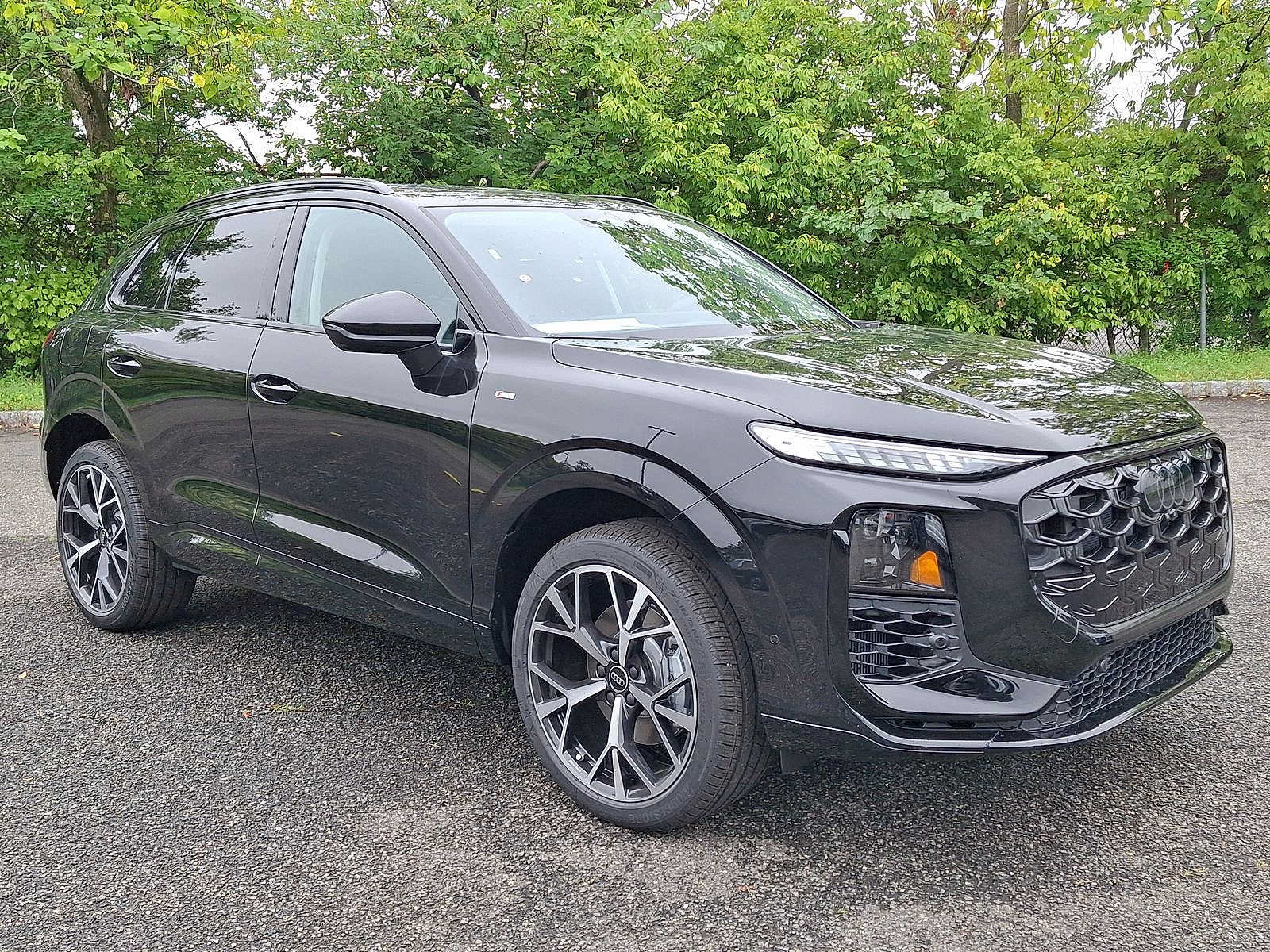 New 2026 Audi Q3 quattro 2.0T AWD/4WD image 18