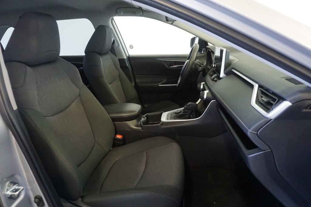 Certified 2025 Toyota RAV4 XLE image 20