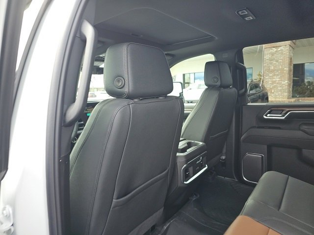 New 2025 Chevrolet Silverado 3500 High Country w/ Technology Package image 7