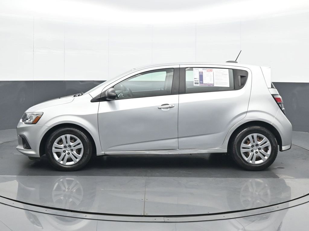 Used 2019 Chevrolet Sonic LT image 3