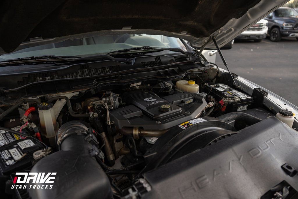 Used 2017 RAM 3500 Tradesman w/ Chrome Appearance Group image 25