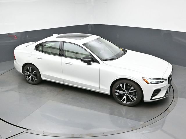 Used 2023 Volvo S60 B5 Core w/ Climate Package FWD image 22