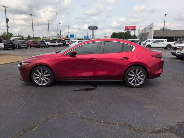 Used 2019 MAZDA MAZDA3 Sedan FWD image 4