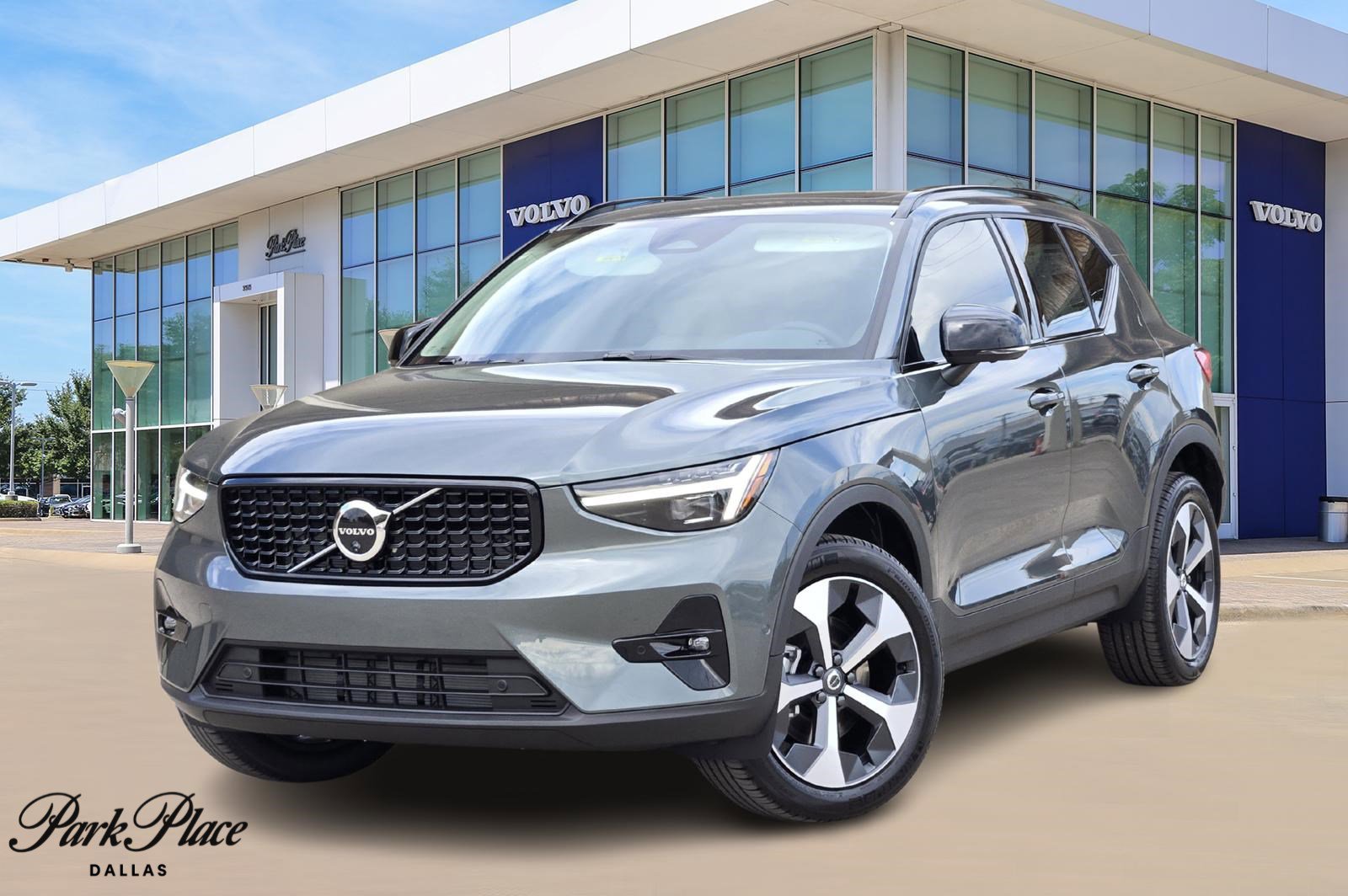 New 2026 Volvo XC40 B5 Plus w/ Protection Package Premier