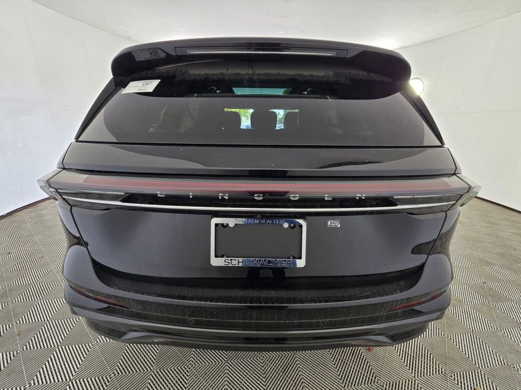 New 2026 Lincoln Nautilus Reserve image 11