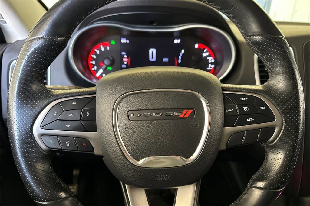 Used 2020 Dodge Durango SXT image 24