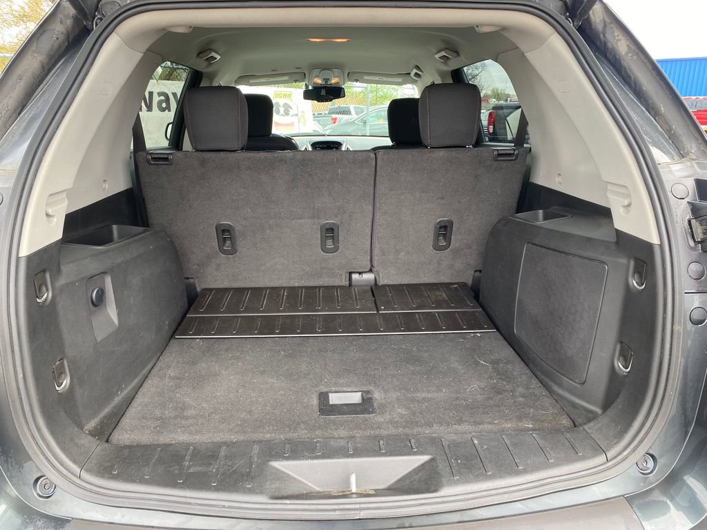 Used 2017 GMC Terrain SLE AWD/4WD image 5