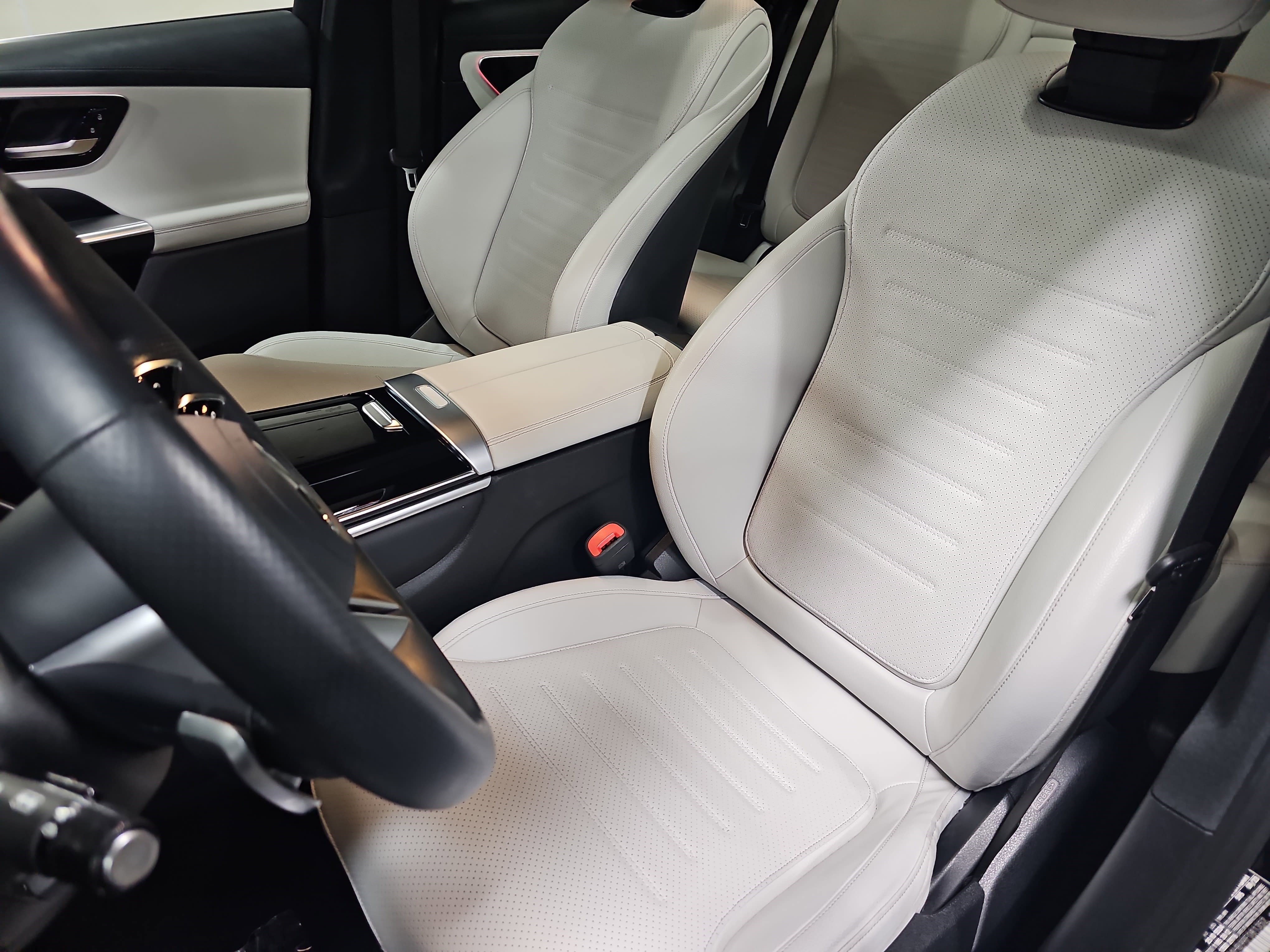 Certified 2024 Mercedes-Benz GLC 300 4MATIC image 17