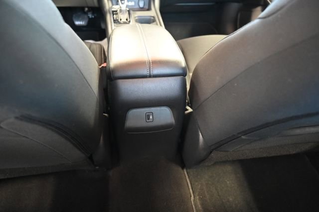 Used 2024 Nissan Sentra SV FWD image 27