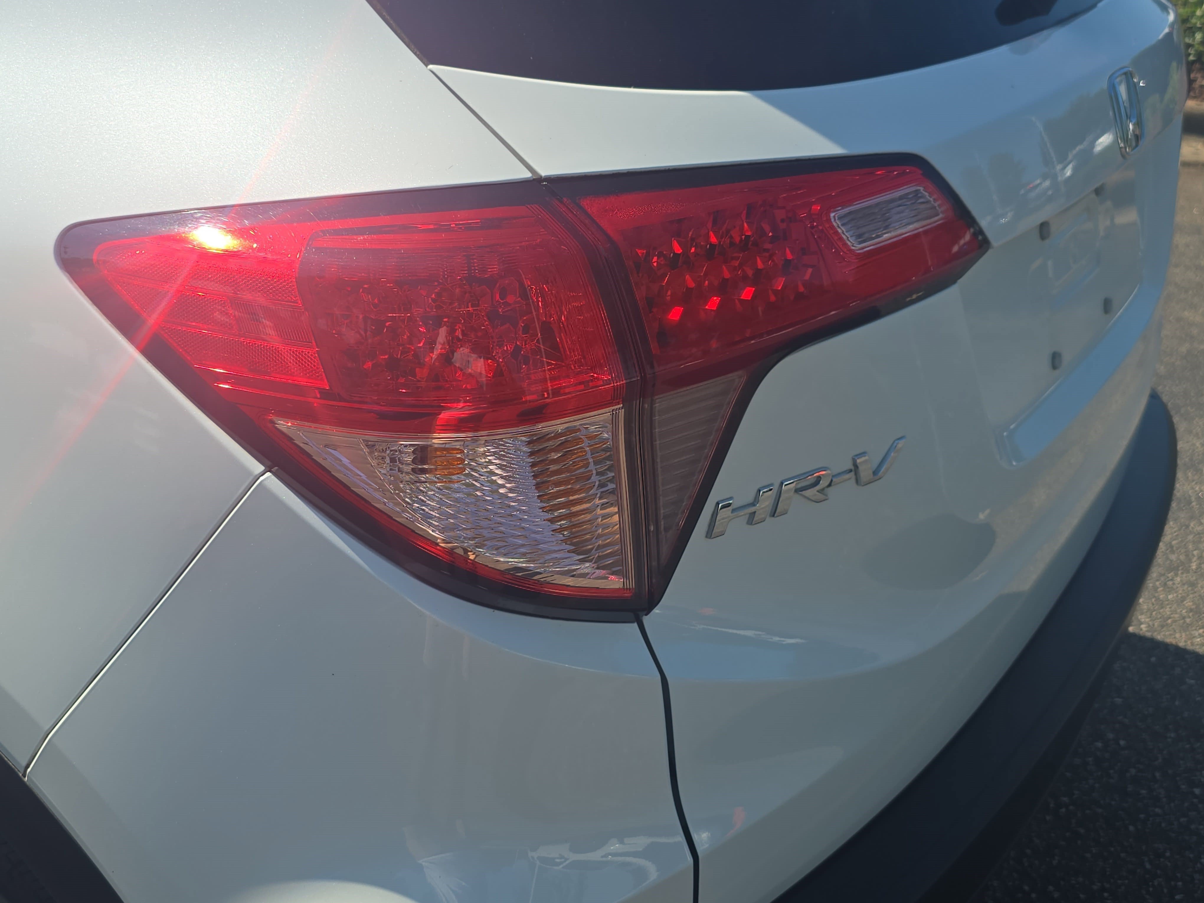 Used 2017 Honda HR-V EX image 34