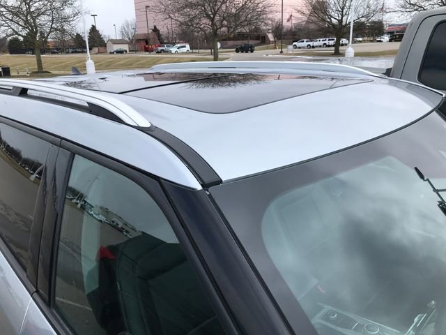 Used 2022 Ford Explorer Limited image 10