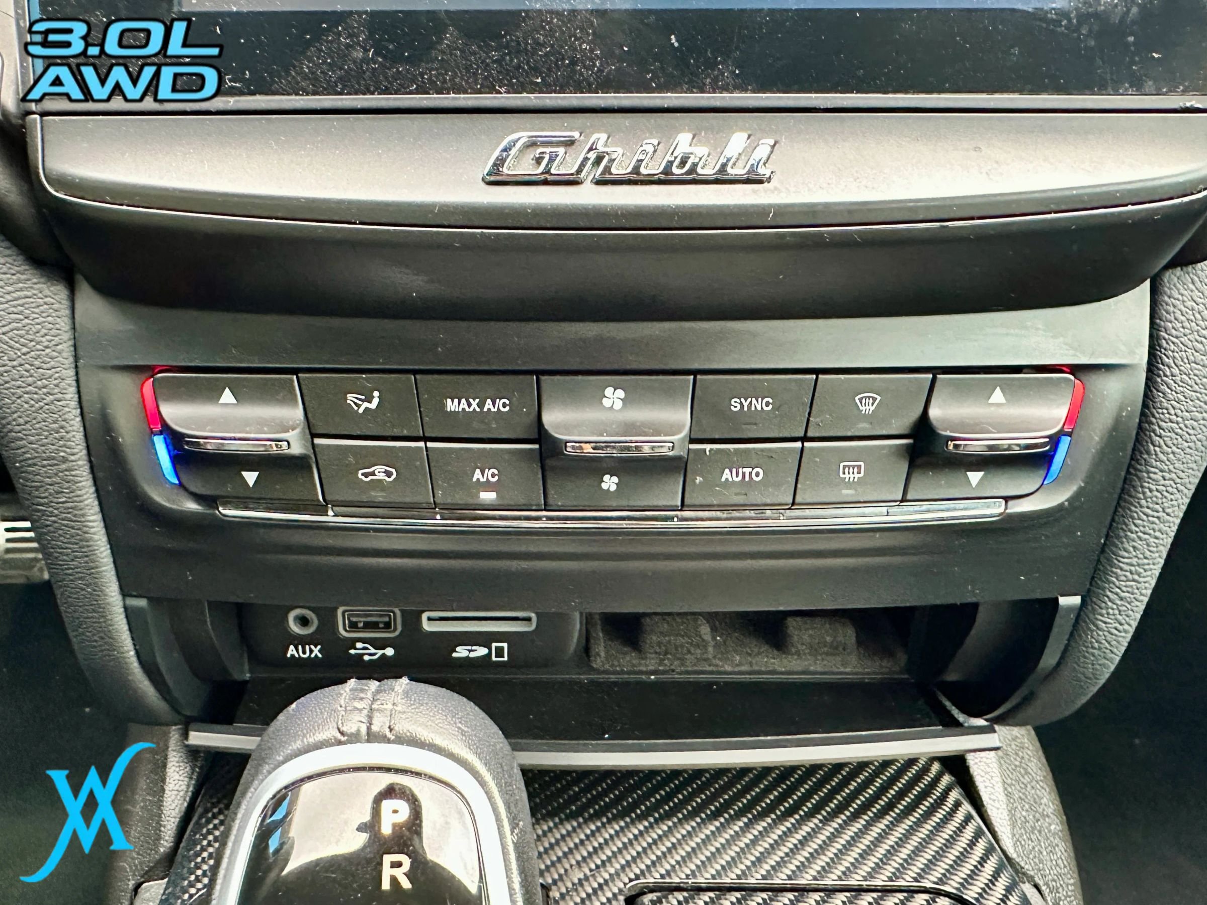 Used 2017 Maserati Ghibli S Q4 AWD/4WD image 40