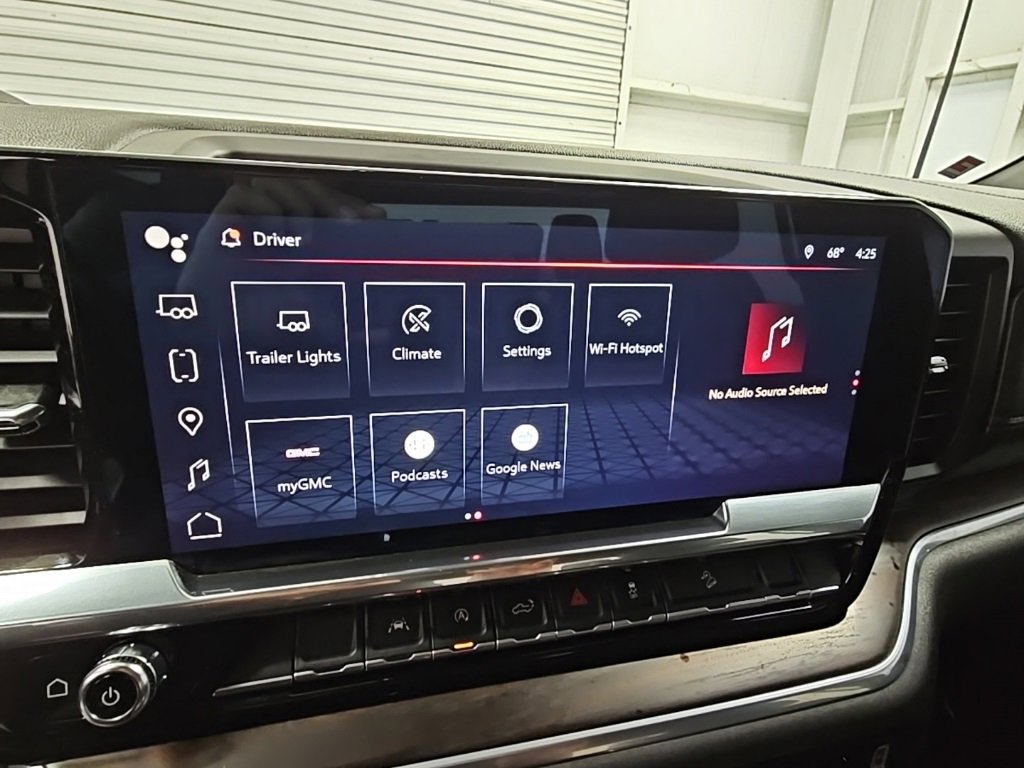 Certified 2022 GMC Sierra 1500 SLT image 13