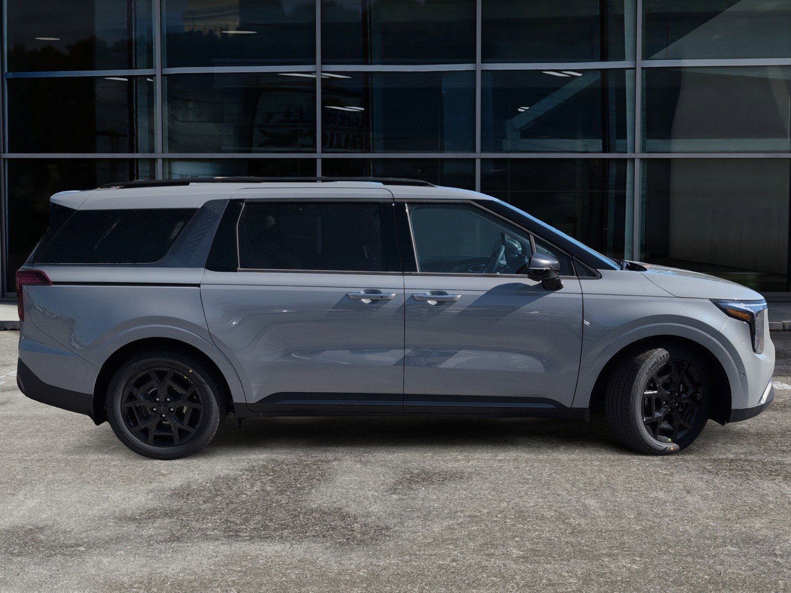 New 2026 Kia Carnival SX image 3