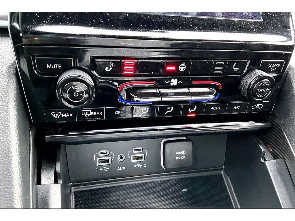 Certified 2025 Jeep Grand Cherokee L Laredo w/ Luxury Tech Group I image 30