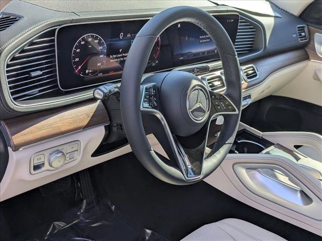 New 2026 Mercedes-Benz GLS 450 4MATIC image 3