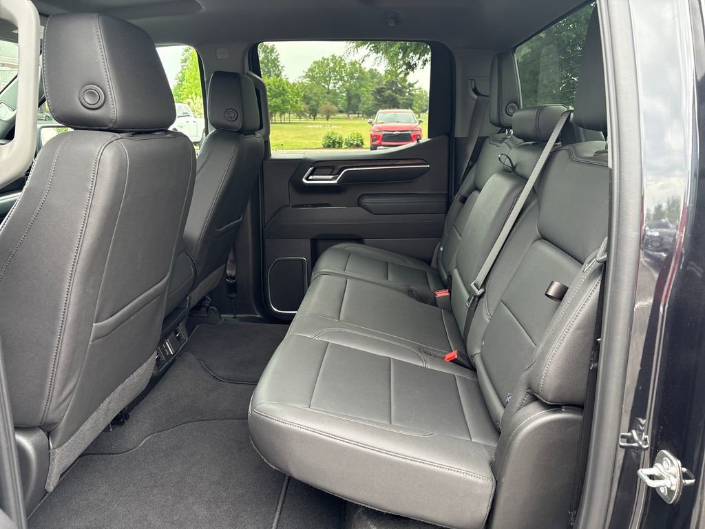 Certified 2026 GMC Sierra 1500 SLT AWD/4WD image 34