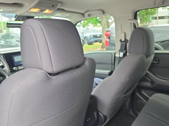 Used 2025 Nissan Frontier S RWD image 13