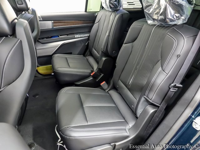 New 2026 Cadillac Vistiq Luxury w/ LPO, Floor Liner Package image 9