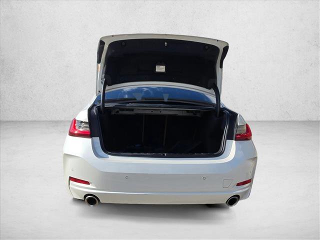 Used 2023 BMW 330i Sedan w/ Convenience Package image 7