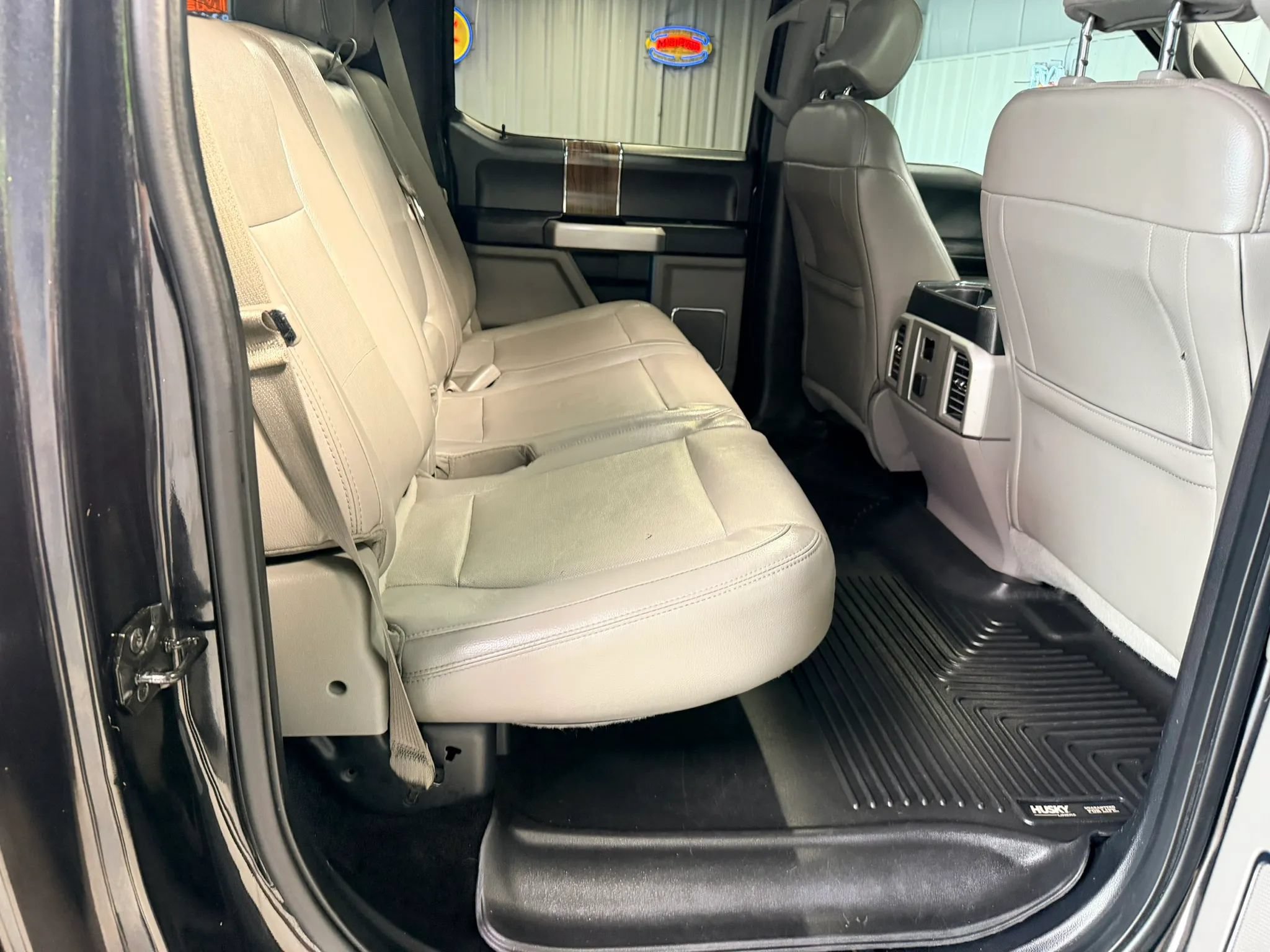 Used 2015 Ford F150 Lariat AWD/4WD image 22