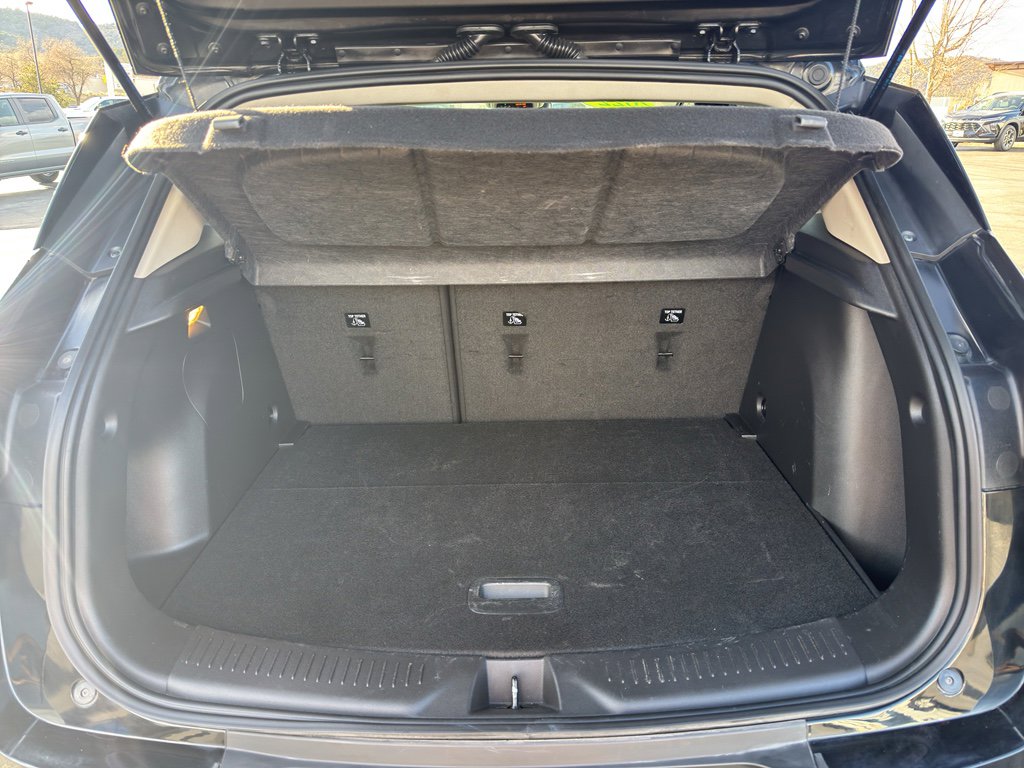 Used 2022 Buick Encore GX Preferred w/ Cold Weather Comfort Package image 11