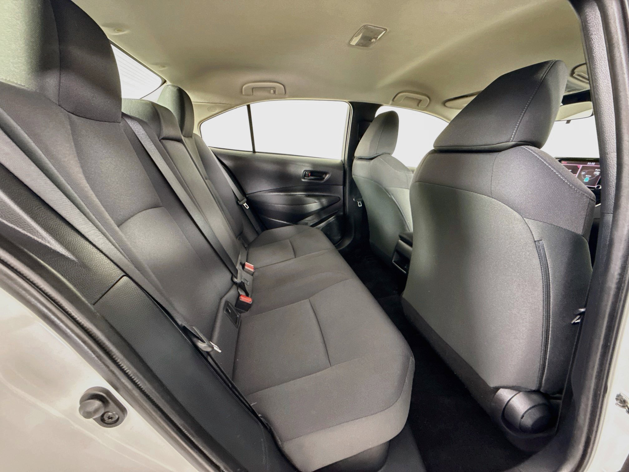 Certified 2022 Toyota Corolla LE FWD image 27