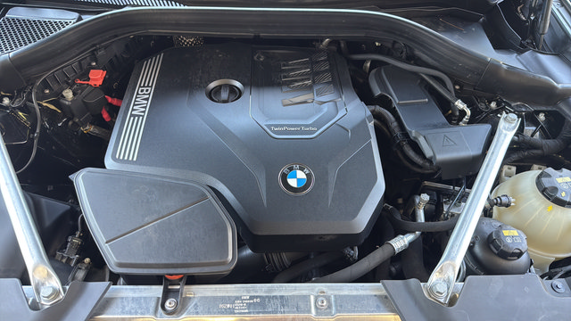 Used 2022 BMW X4 xDrive30i AWD/4WD image 28