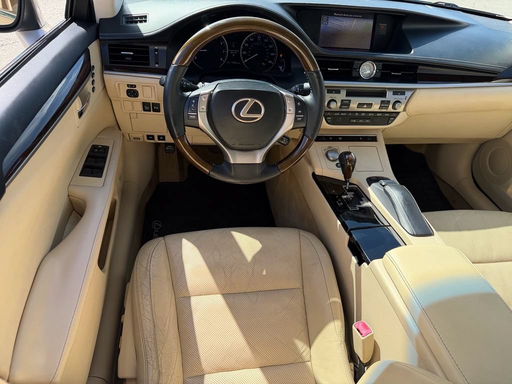 Used 2013 Lexus ES 350 w/ Luxury Pkg FWD image 13