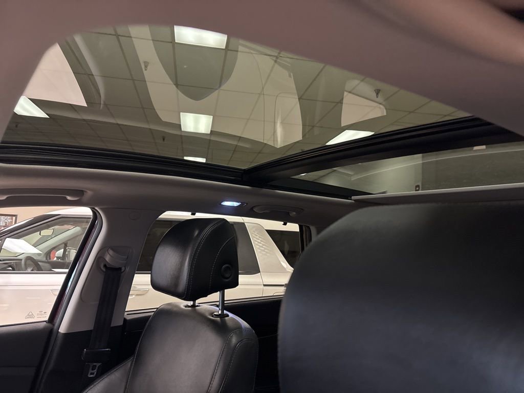 Used 2017 Kia Sorento EX w/ EX Advanced Touring Package image 18