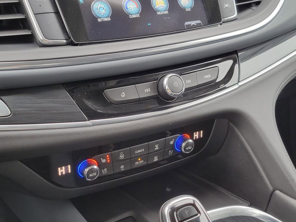 Used 2019 Buick Enclave Premium image 19