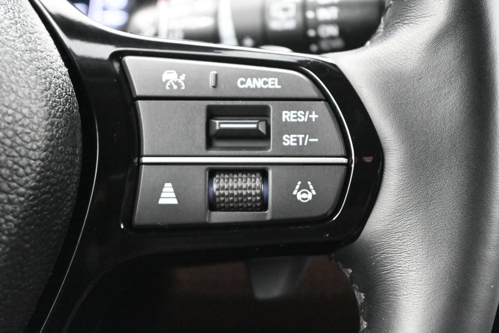Used 2024 Honda Pilot Elite image 9