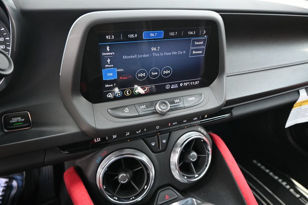 Used 2020 Chevrolet Camaro SS RWD image 13