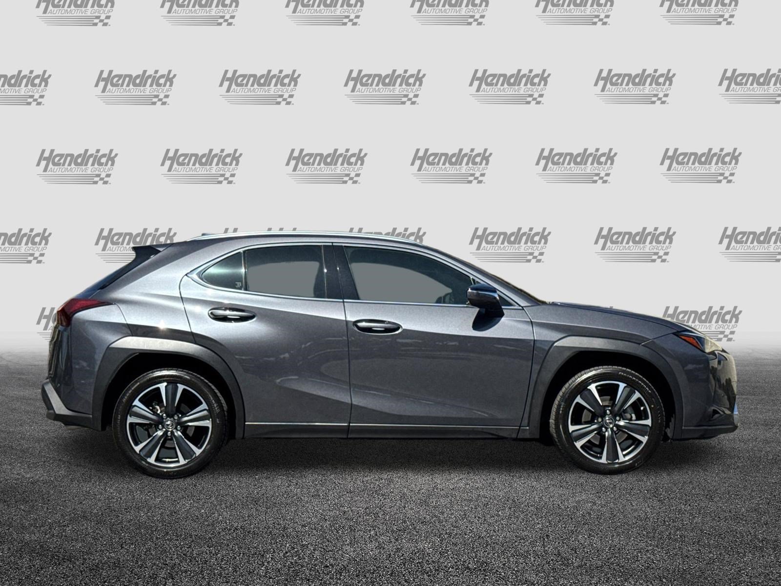 Certified 2023 Lexus UX 250h FWD w/ Accessory Package (Z2) image 3