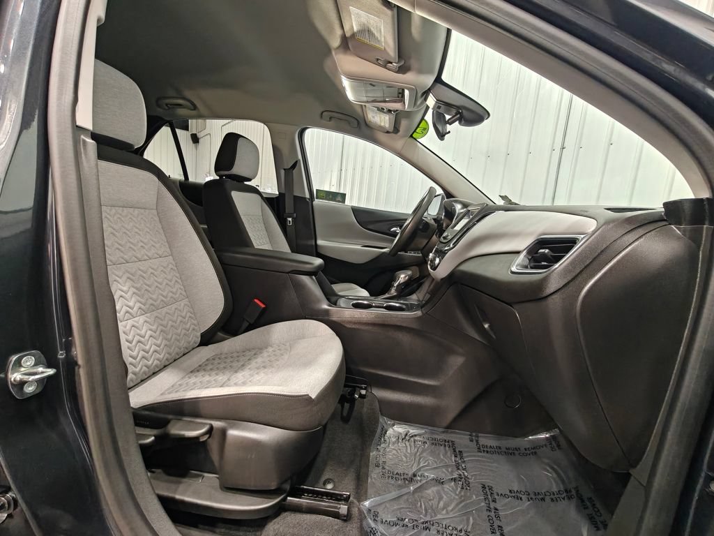 Used 2023 Chevrolet Equinox LT FWD image 19