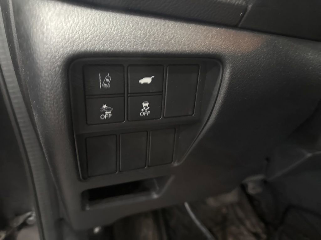 Used 2018 Honda CR-V EX-L image 11