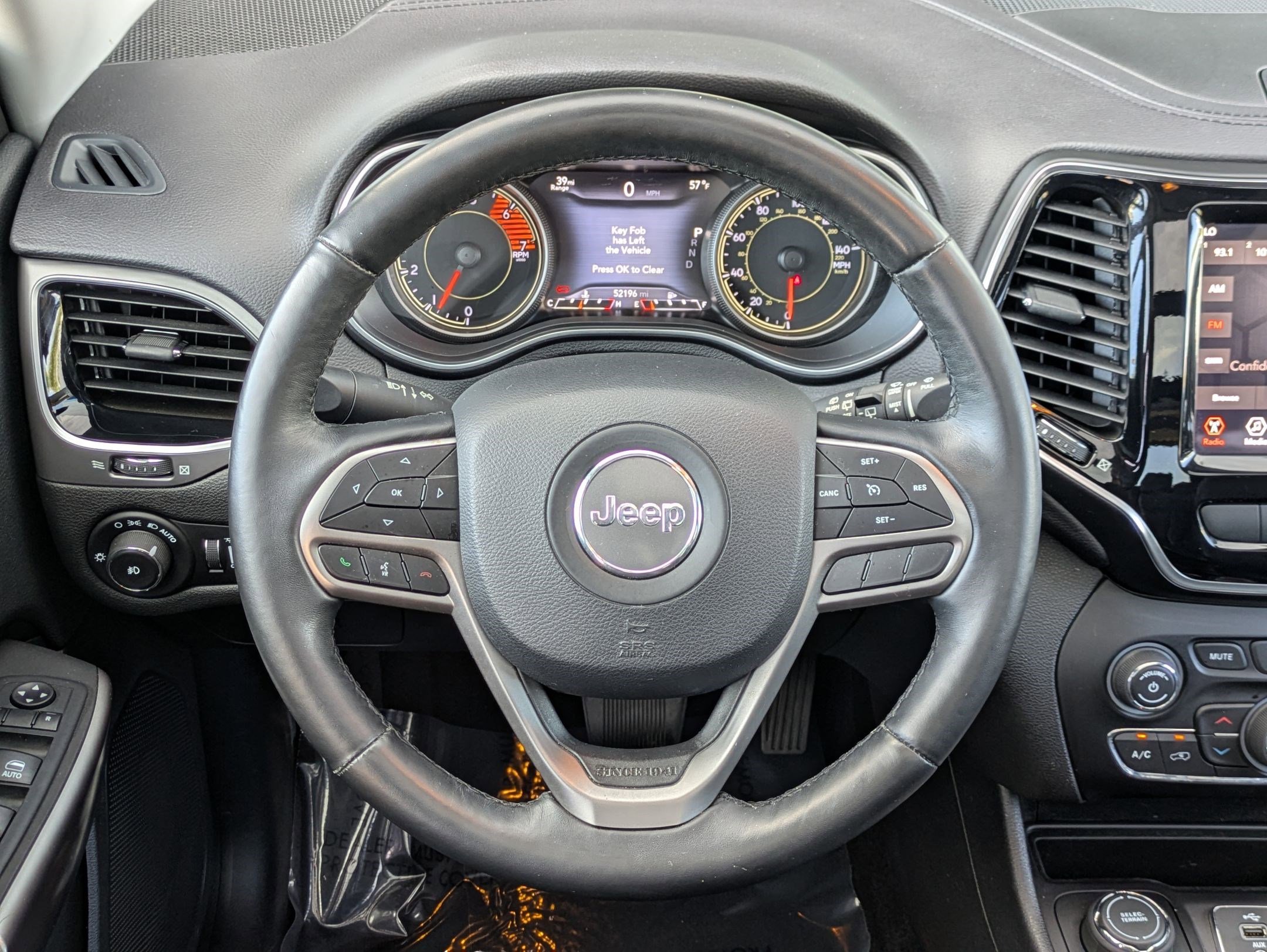 Used 2019 Jeep Cherokee Limited image 13