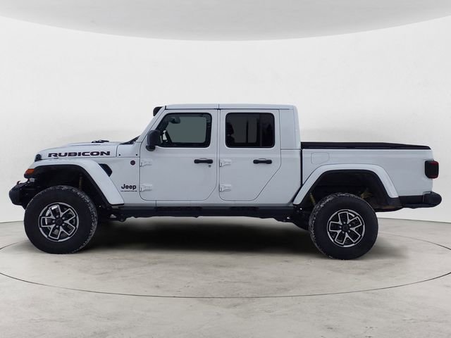 Used 2024 Jeep Gladiator Rubicon image 2
