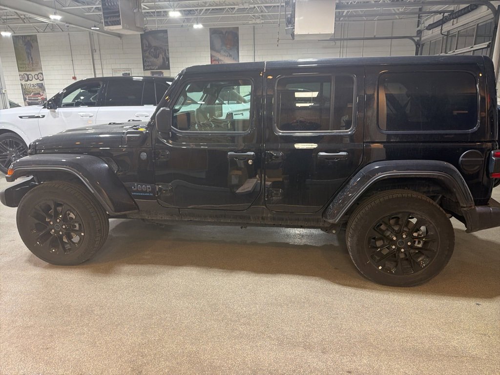 Used 2025 Jeep Wrangler Unlimited Sahara w/ Safety Group