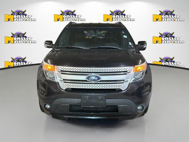 Used 2013 Ford Explorer XLT image 2