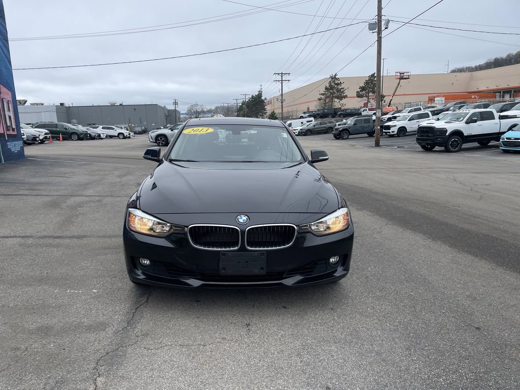 Used 2013 BMW 328i xDrive Sedan AWD/4WD image 5