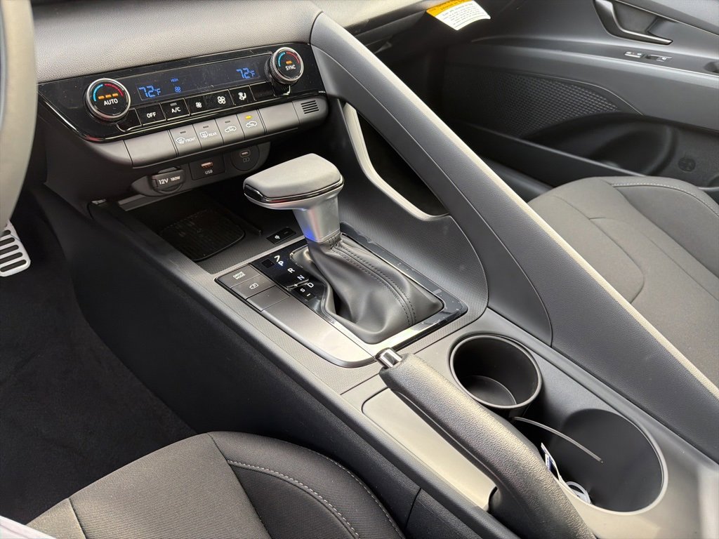 New 2026 Hyundai Elantra Sport image 26