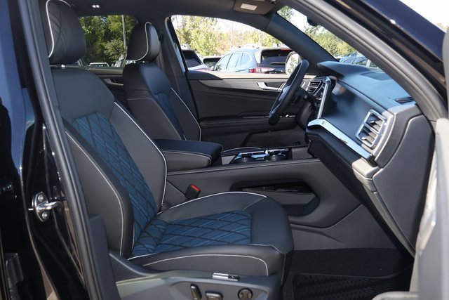 New 2026 Volkswagen Atlas Cross Sport SEL Premium R-Line image 18