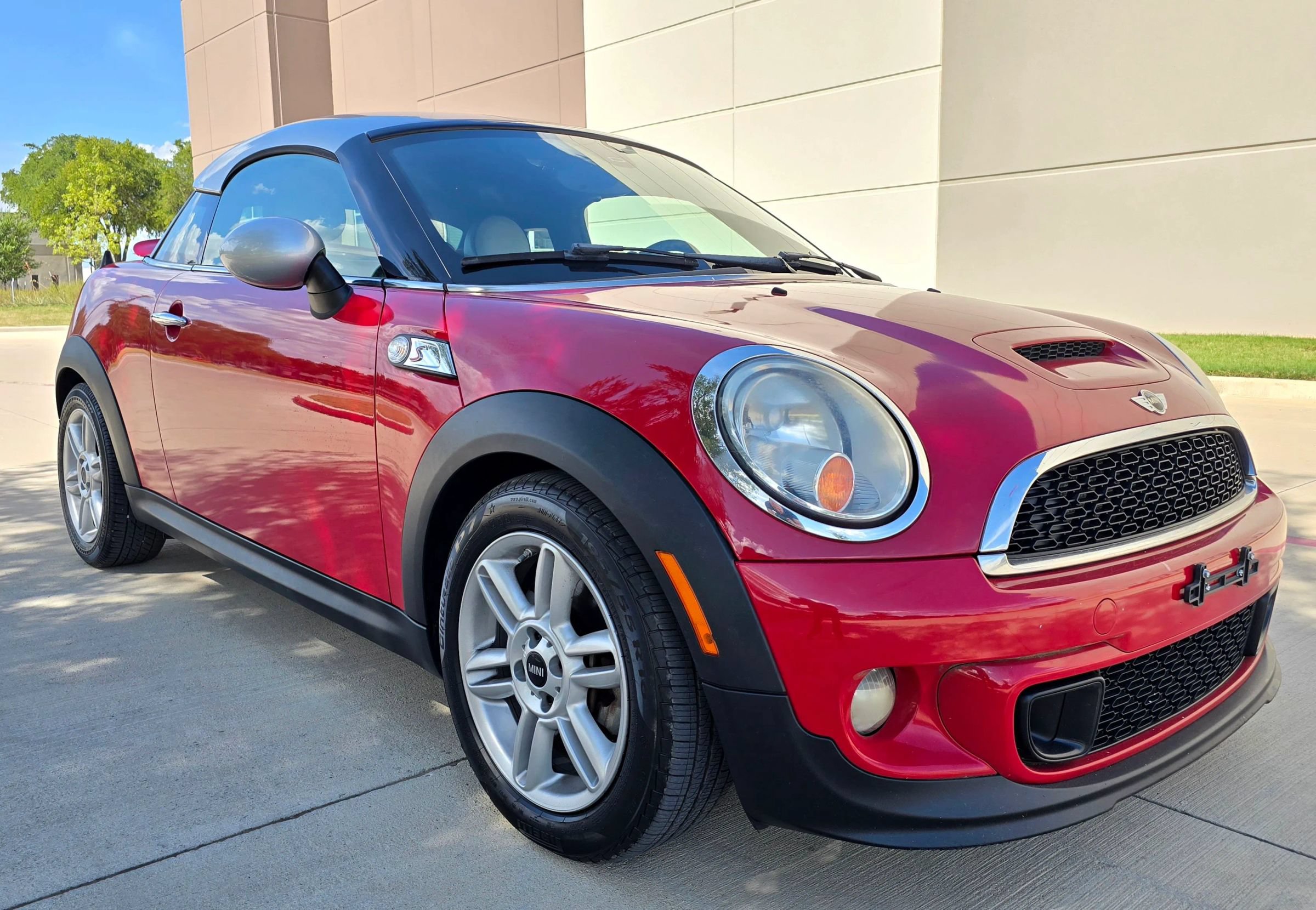 Used 2012 MINI Cooper Coupe S FWD image 4