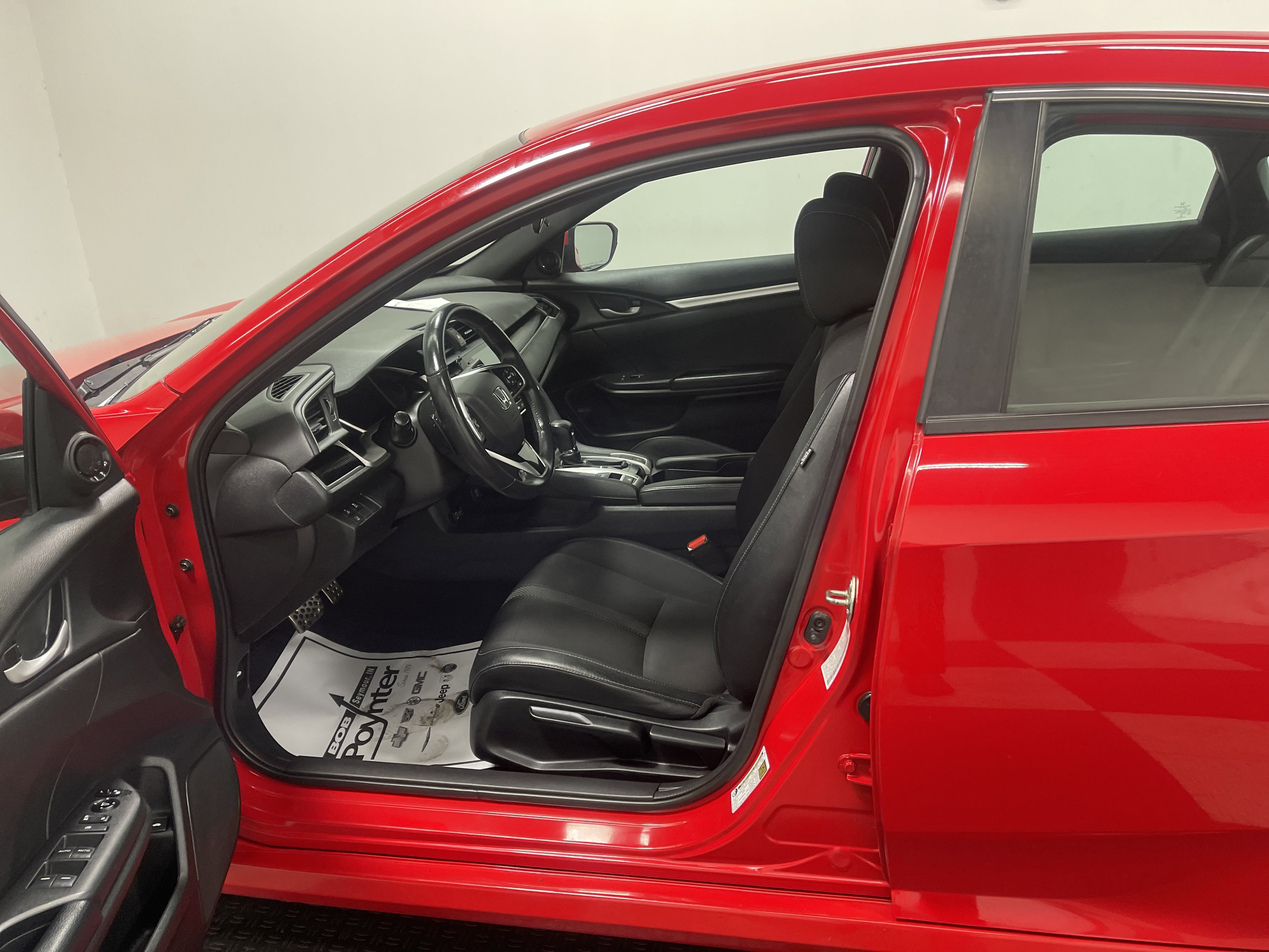 Used 2020 Honda Civic Sport image 9