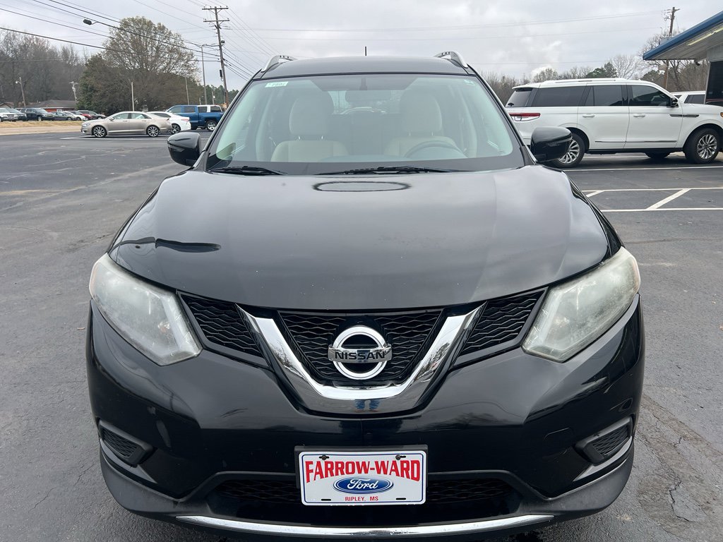 Used 2016 Nissan Rogue SV image 3