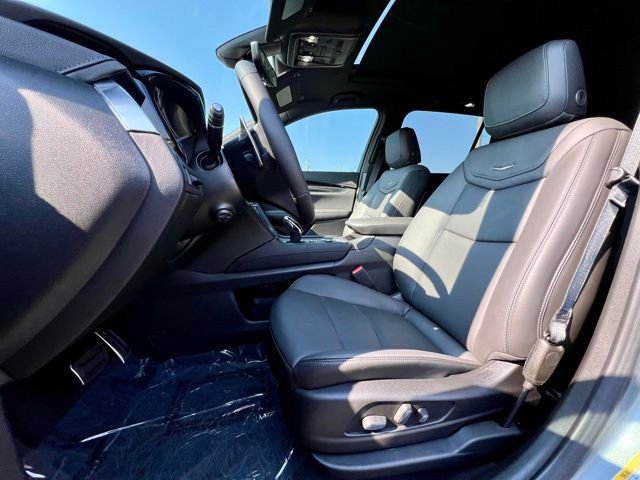 New 2024 Cadillac XT6 Sport w/ LPO, Onyx Lite Package image 24